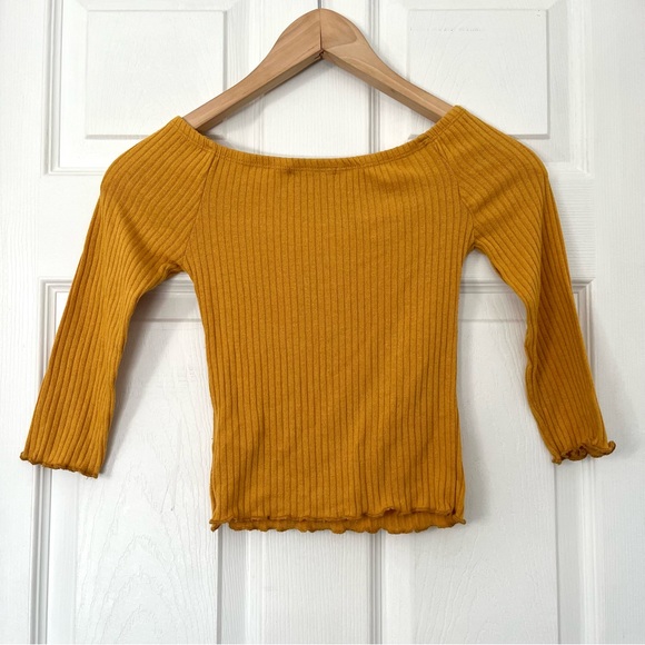Papaya Zip Front Yellow Crop Top Mid Sleeves - Picture 8 of 9